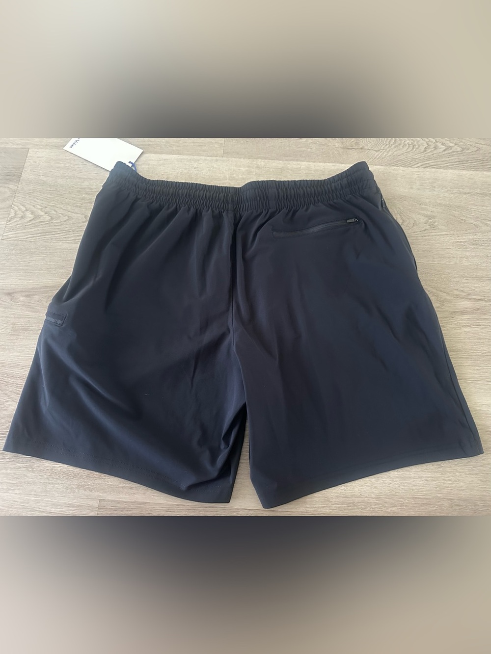 NWT Men’s Outdoor Voices Black HiFlex 5 Pocket Shorts with 7” Inseam Size Large - Picture 4 of 7